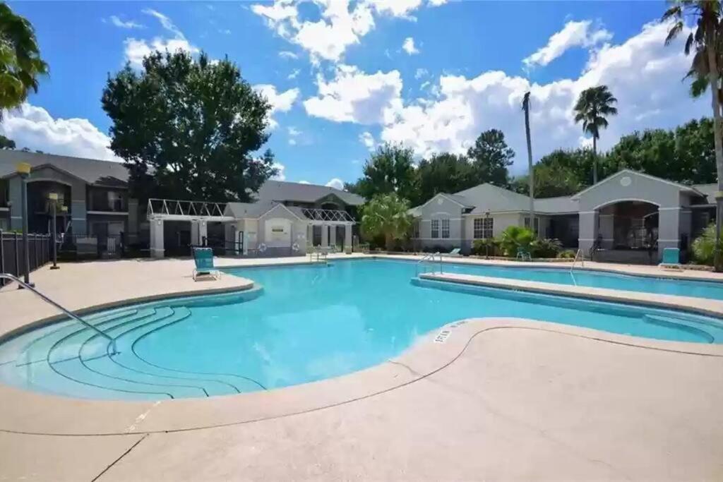 The Botanical Retreat, King Comfort & Poolside Peace Gainesville Esterno foto
